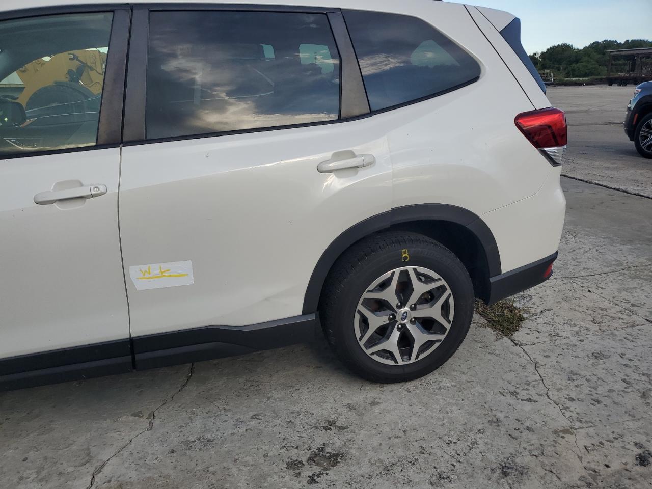 2022 Subaru Forester Premium VIN: JF2SKAEC9NH405246 Lot: 73836034