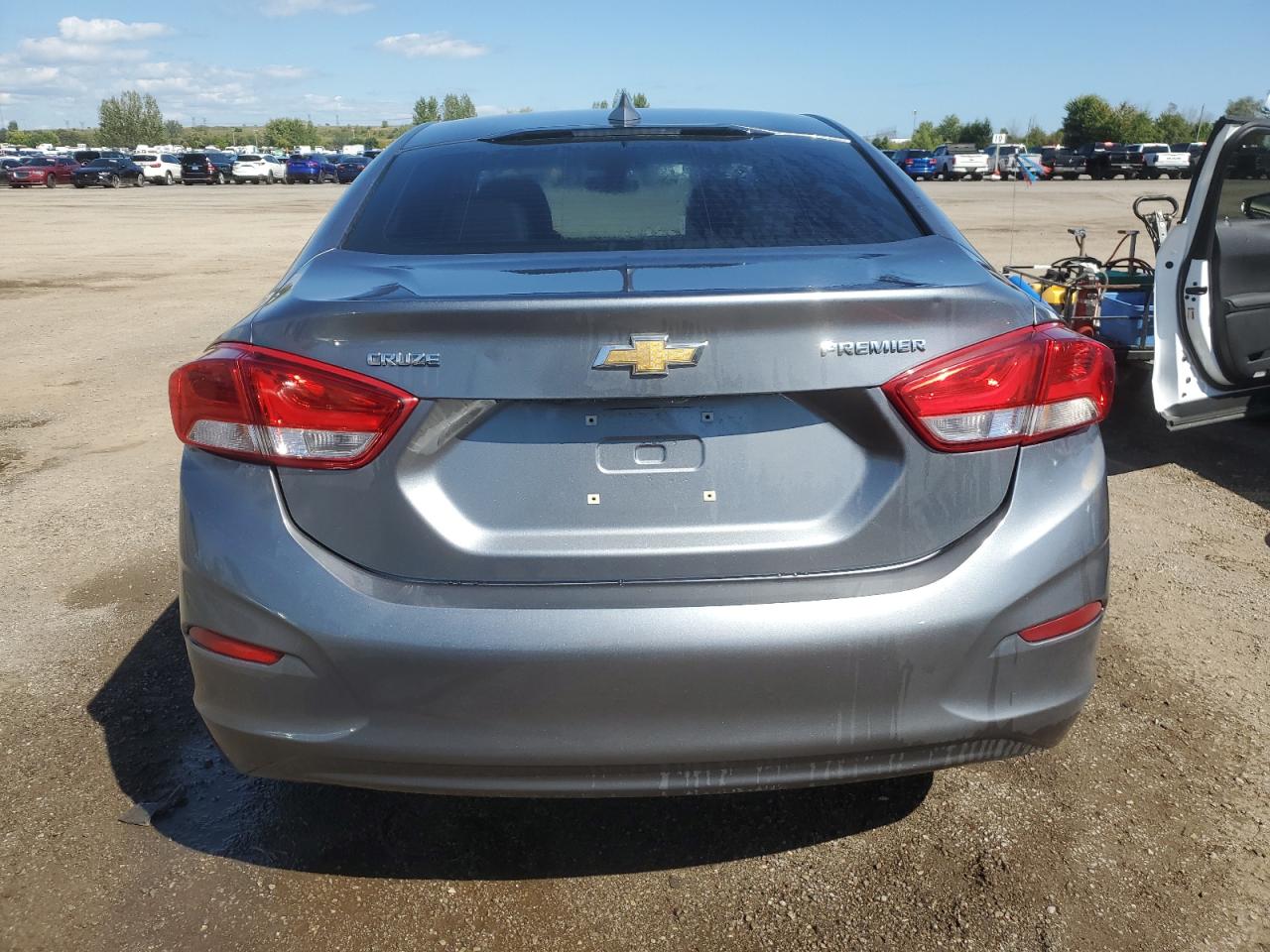 2019 Chevrolet Cruze Premier VIN: 1G1BF5SM9K7100623 Lot: 70027124