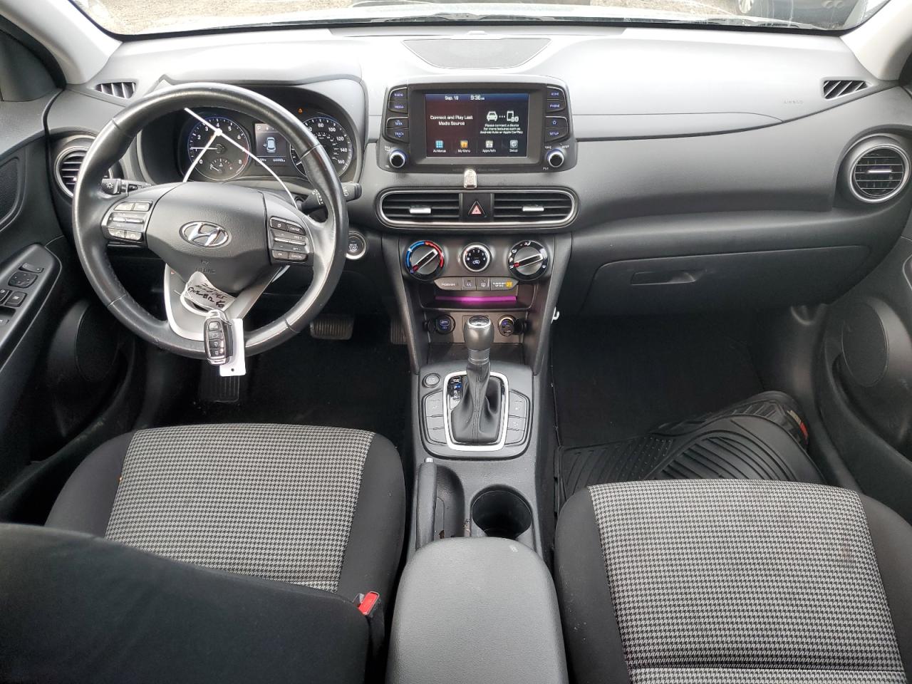 KM8K62AA3KU255548 2019 Hyundai Kona Sel