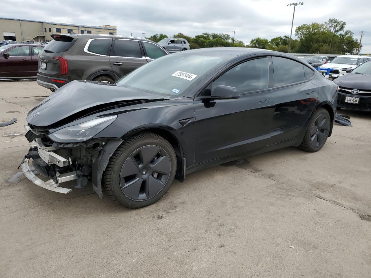 5YJ3E1EB3NF278091 2022 TESLA MODEL 3 - Image 1