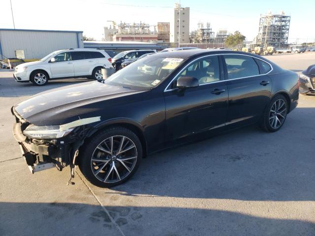 2018 Volvo S90 T5 Momentum