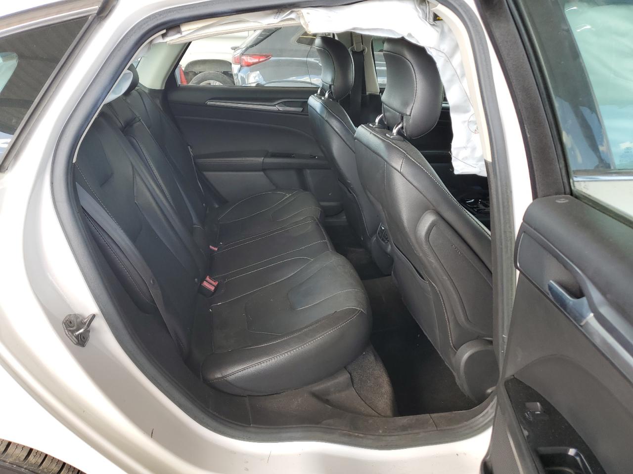 2015 Ford Fusion - Image 10