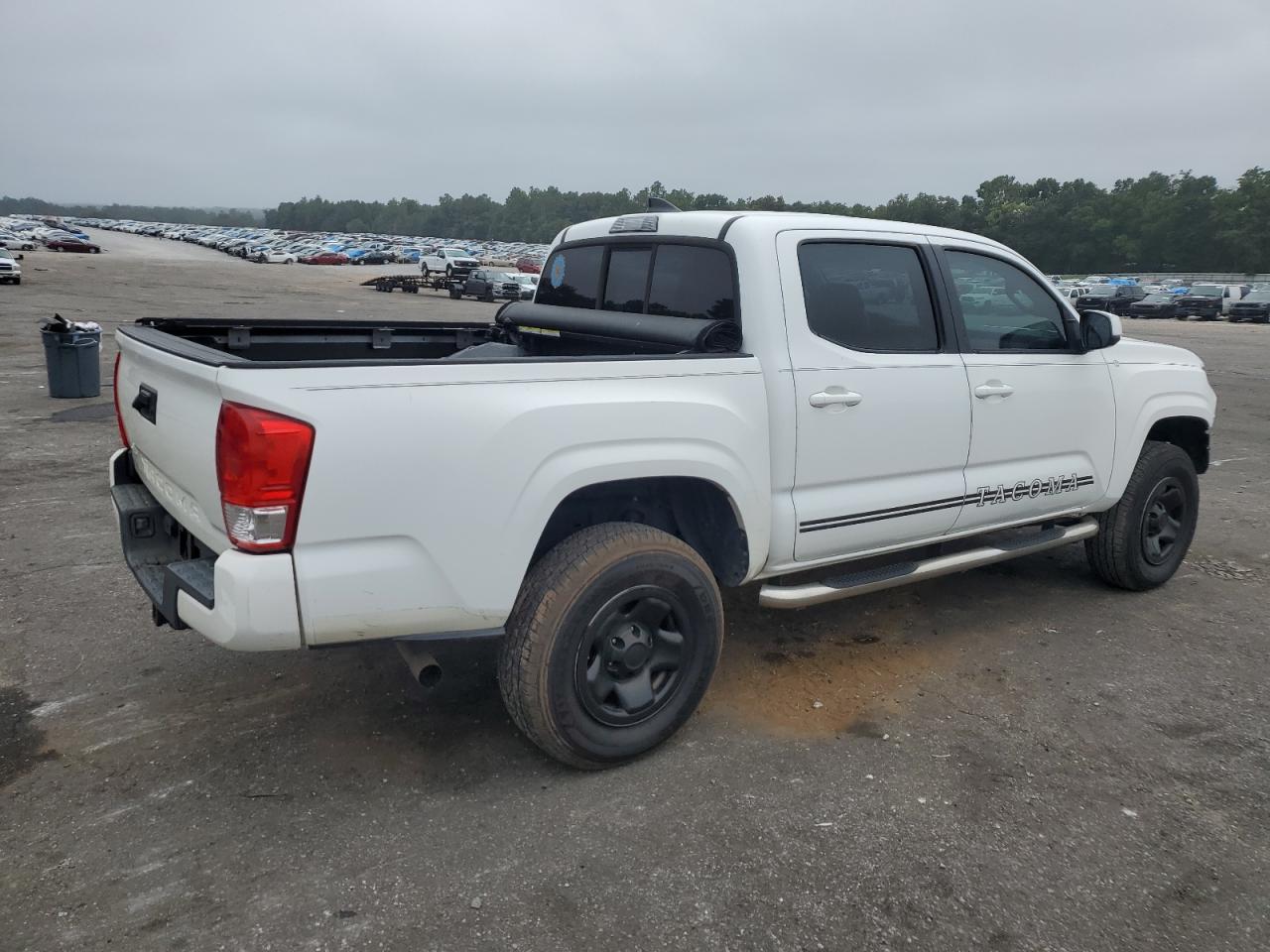 2017 Toyota Tacoma Double Cab VIN: 5TFAX5GN4HX089881 Lot: 72414044