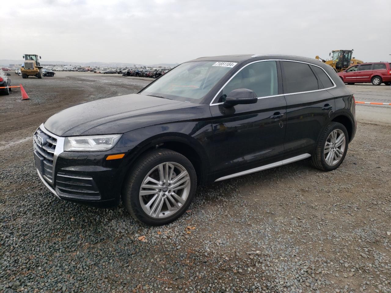 WA1BNAFY3J2092458 2018 AUDI Q5 - Image 1