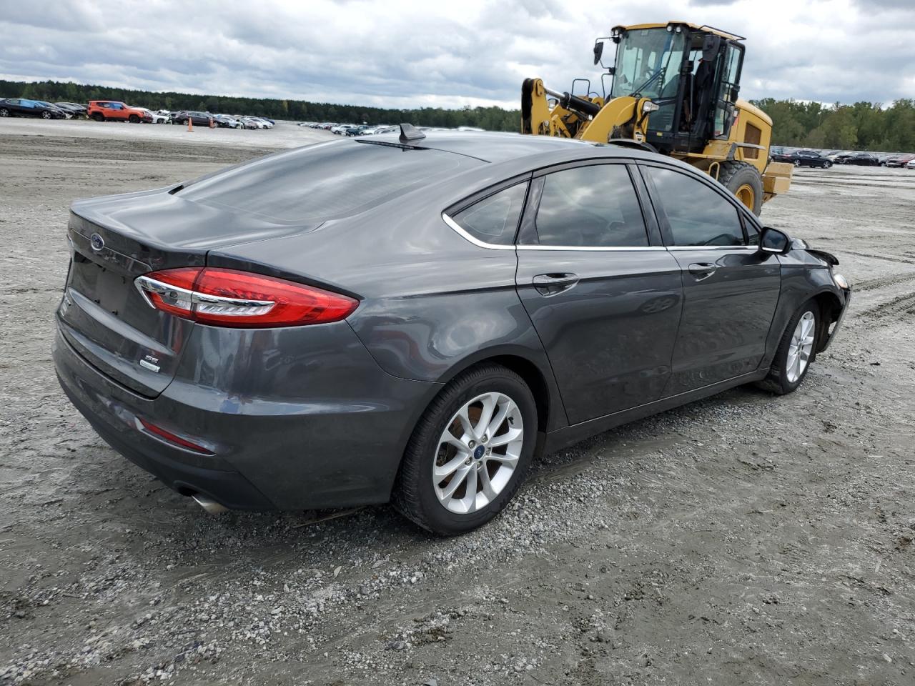 2019 Ford Fusion - Image 3