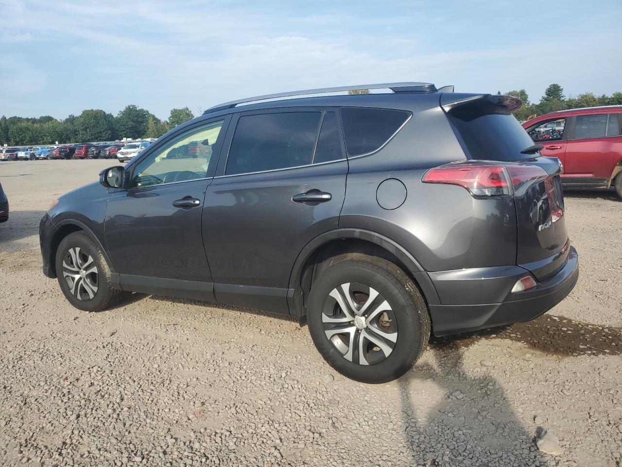 JTMZFREV0JJ198024 2018 TOYOTA RAV 4 - Image 2