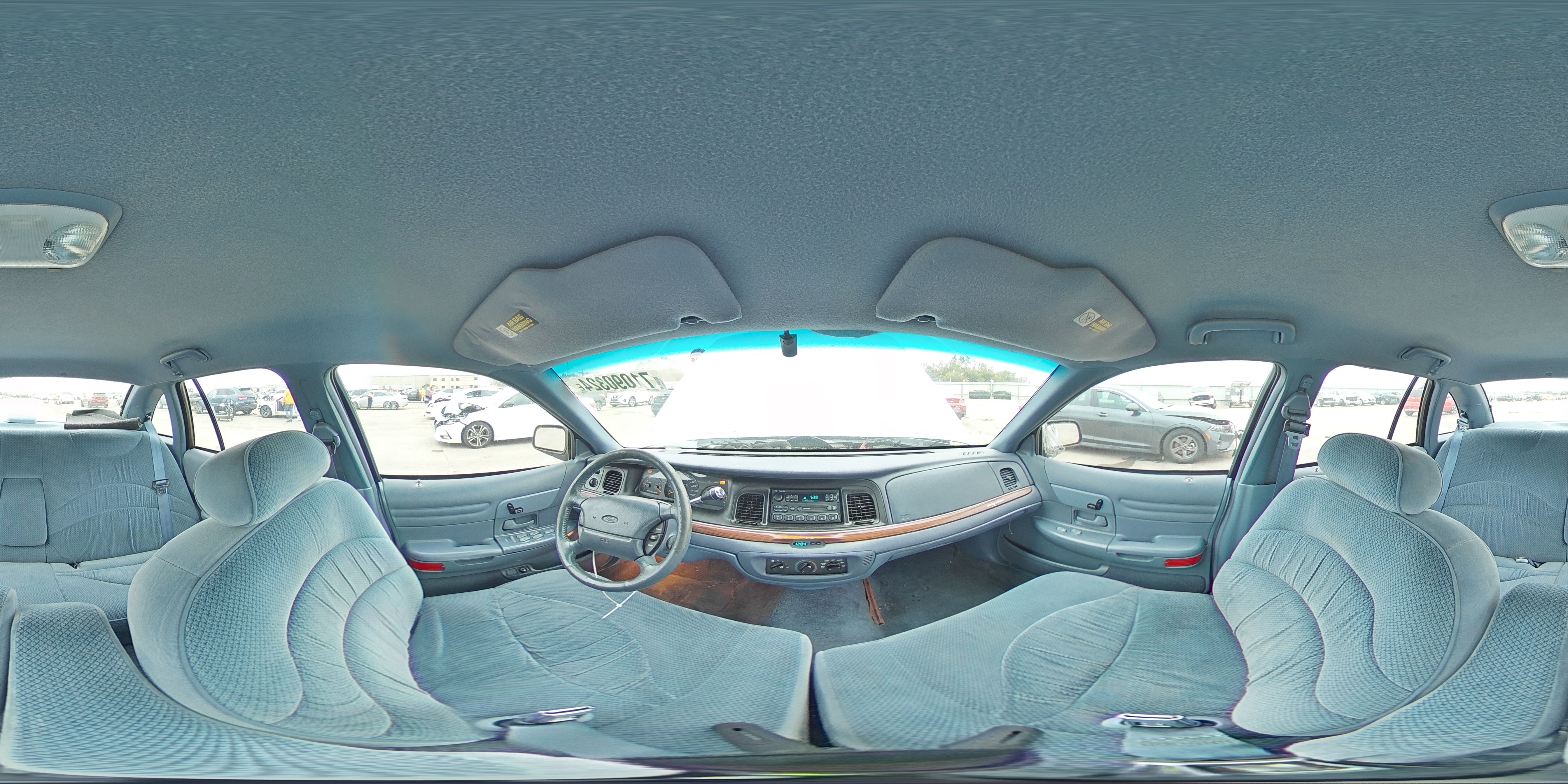 1997 Ford Crown Victoria Lx VIN: 2FALP74W7VX226244 Lot: 71090324