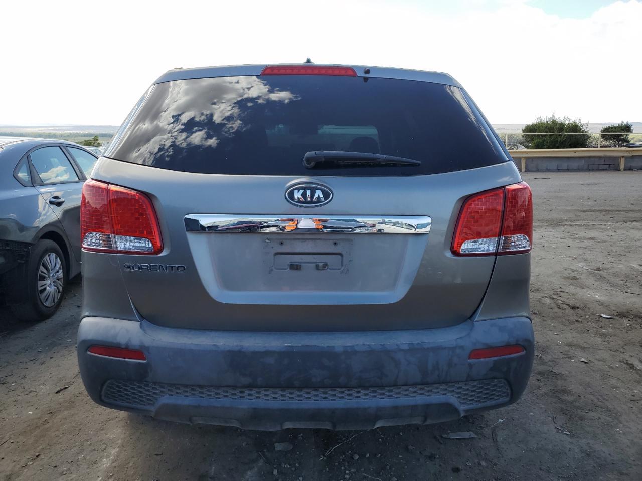 5XYKT3A12CG204841 2012 Kia Sorento Base