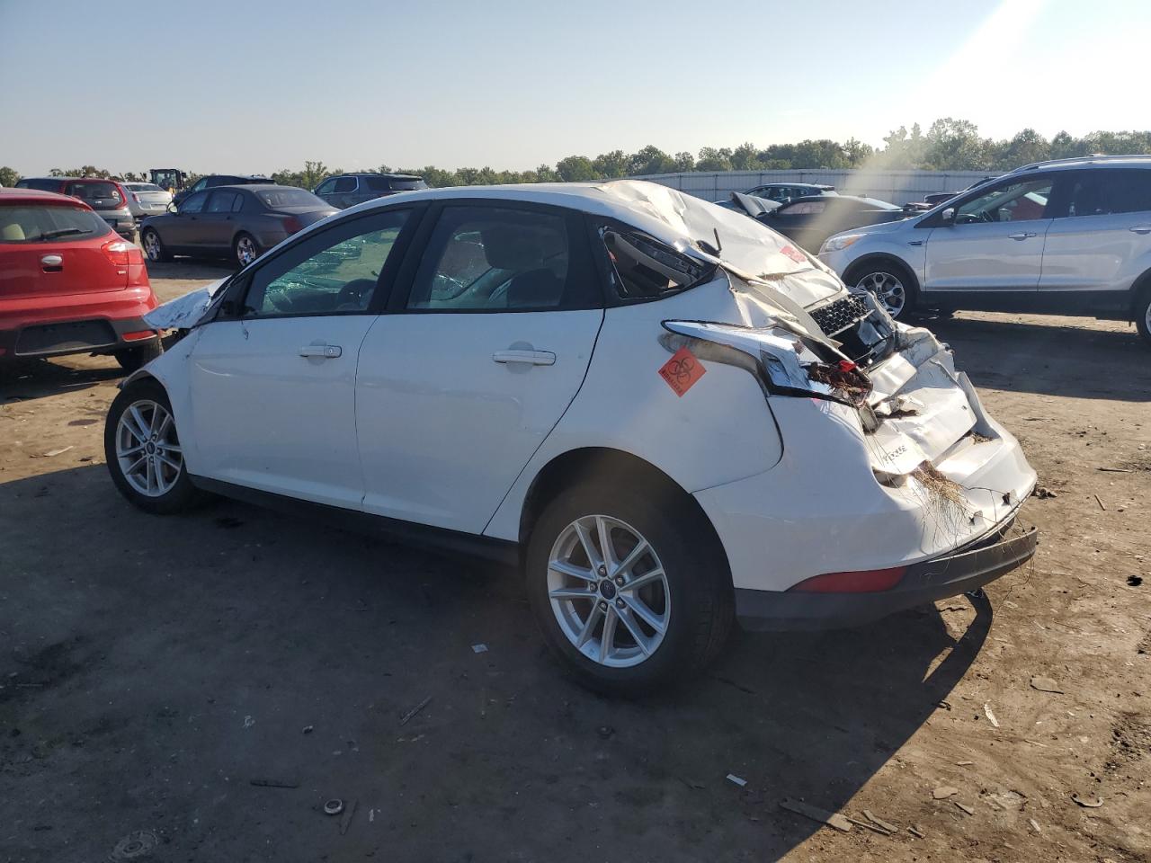 1FADP3K27FL315551 2015 FORD FOCUS - Image 2