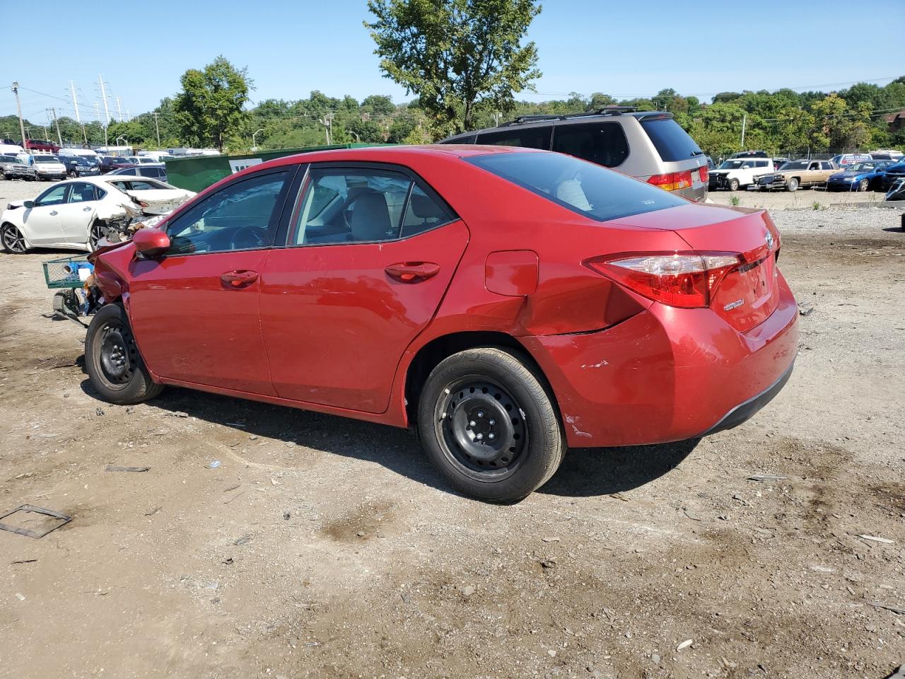 VIN 2T1BURHE7JC049446 2018 TOYOTA COROLLA no.2