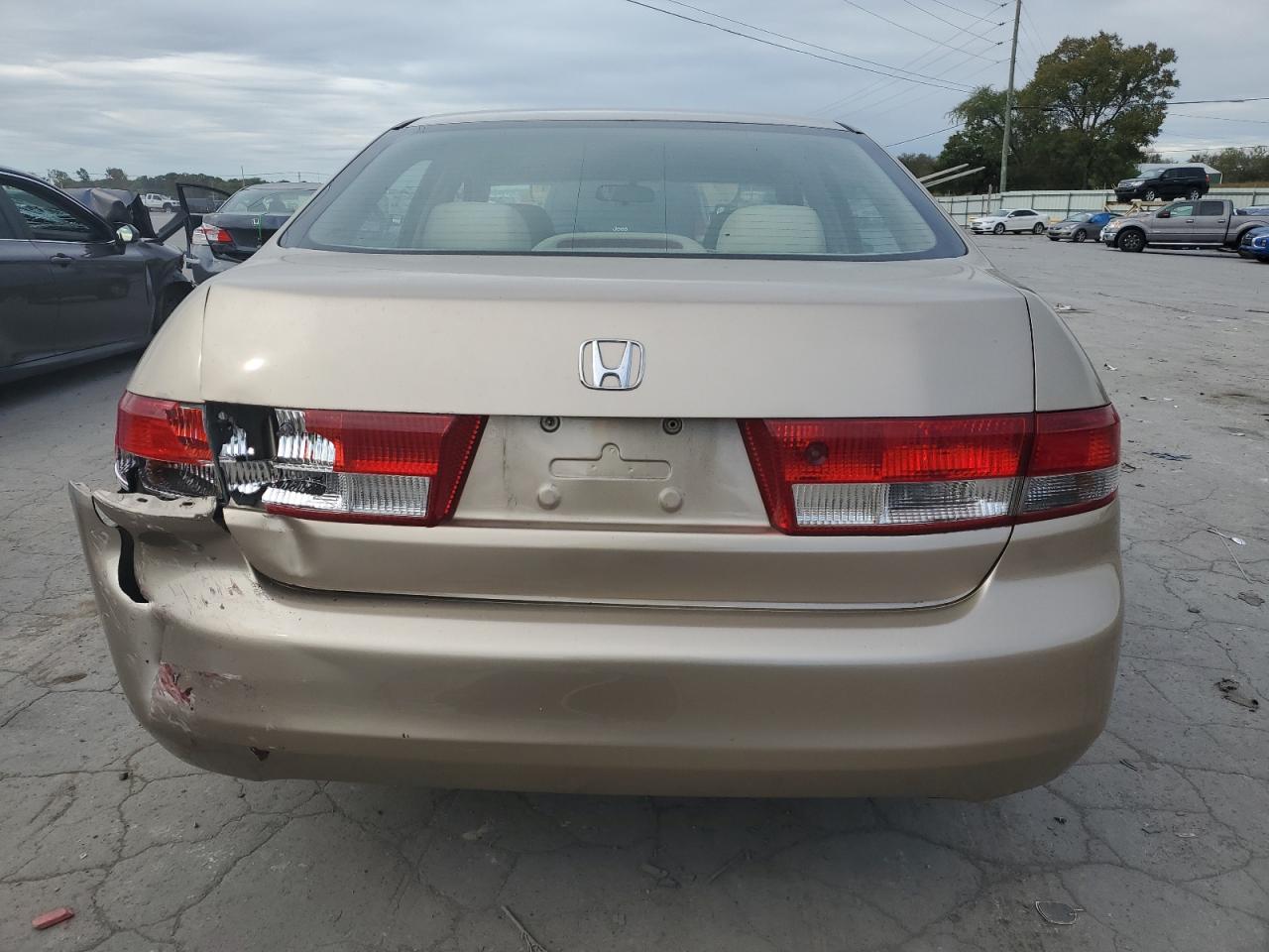 1HGCM563X3A141870 2003 Honda Accord Lx