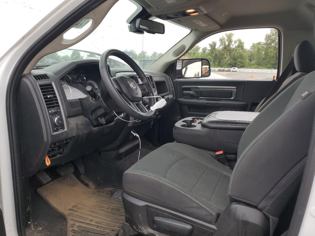 2022 Ram 1500 Classic Tradesman VIN: 3C6JR7DG5NG206385 Lot: 70704324