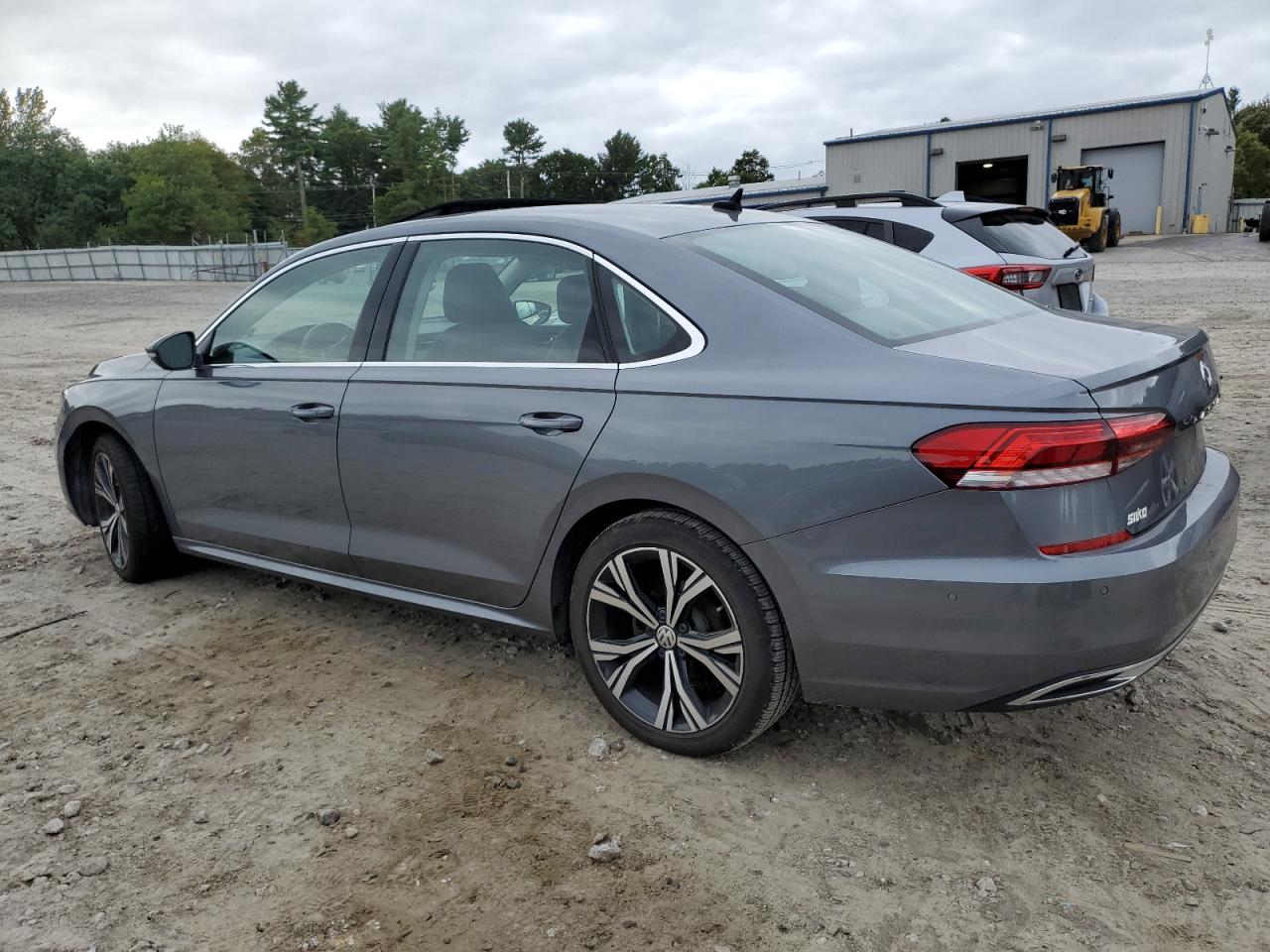 1VWCA7A3XLC024589 2020 Volkswagen Passat Sel