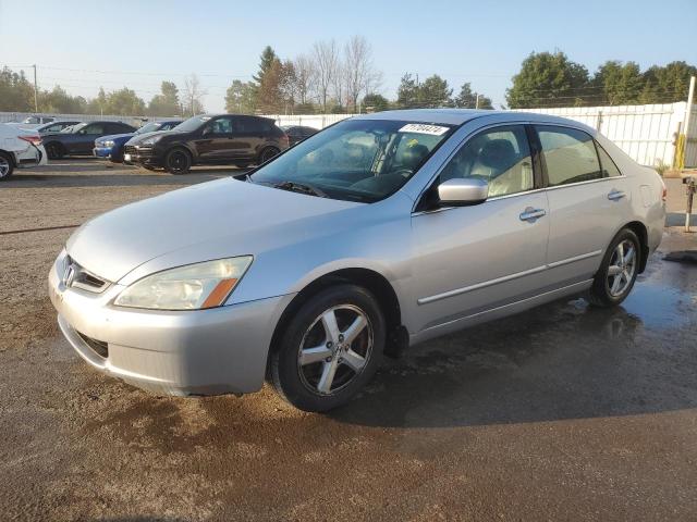 2003 Honda Accord Ex for Sale in Bowmanville, ON - Side