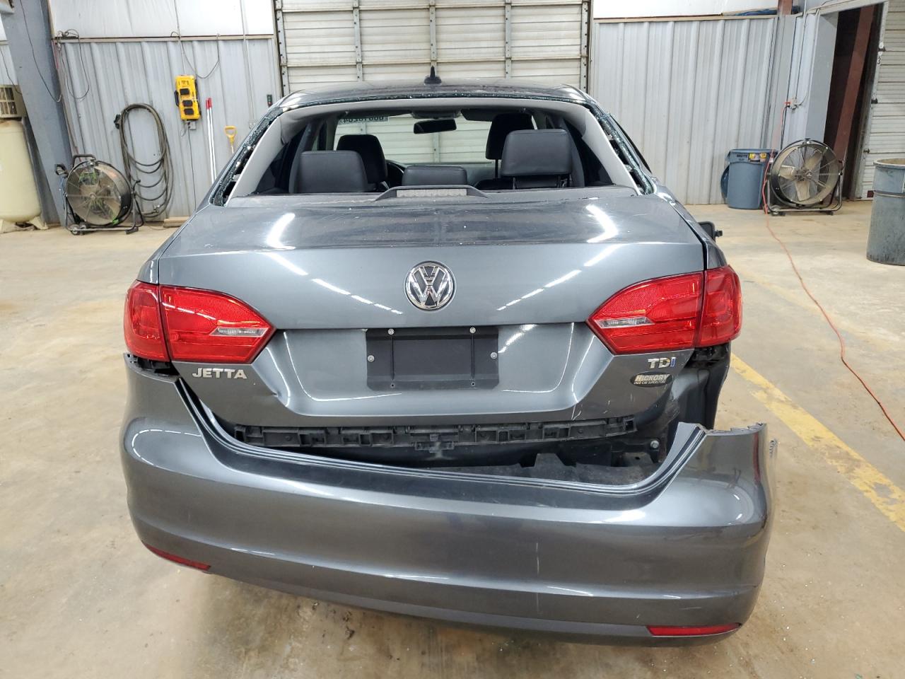 2013 Volkswagen Jetta Tdi VIN: 3VWLL7AJ3DM401157 Lot: 68810264