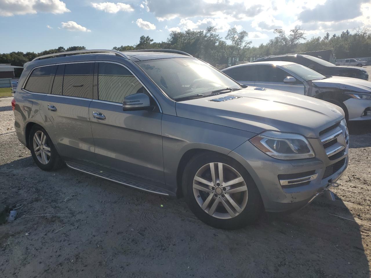 VIN 4JGDF2EE8EA415094 2014 MERCEDES-BENZ GL-CLASS no.4