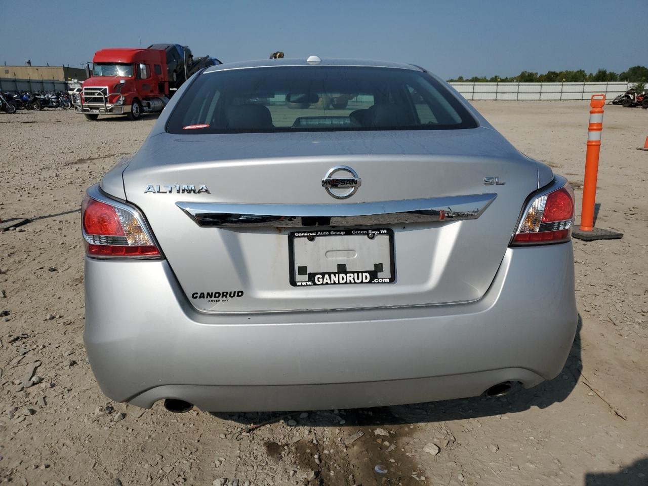 1N4AL3AP1FN350408 2015 Nissan Altima 2.5