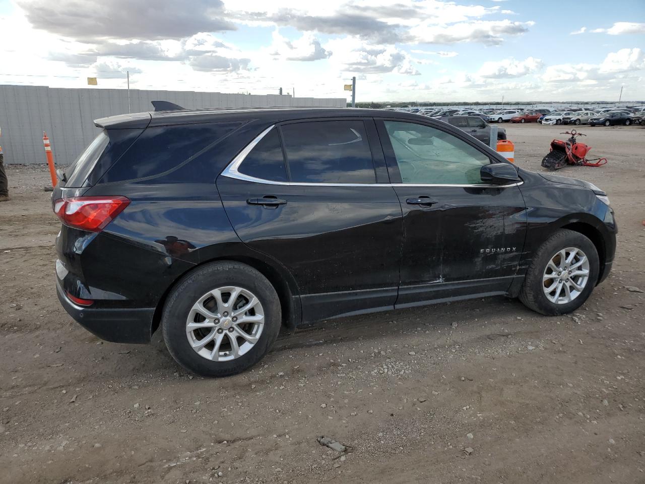 2GNAXUEV8L6148329 2020 Chevrolet Equinox Lt