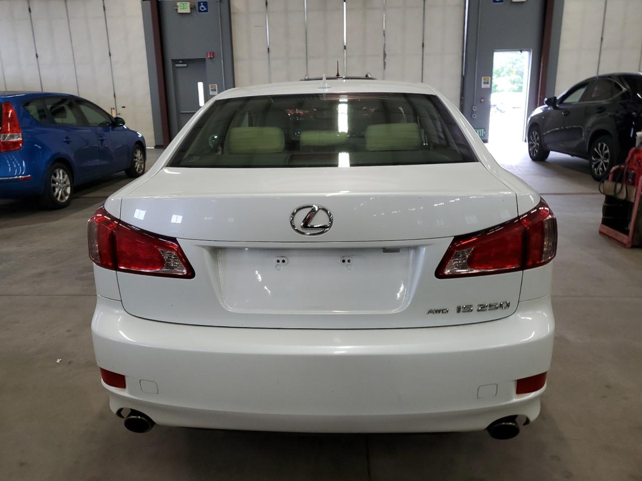 2012 Lexus Is 250 VIN: JTHCF5C23C5055912 Lot: 70981434