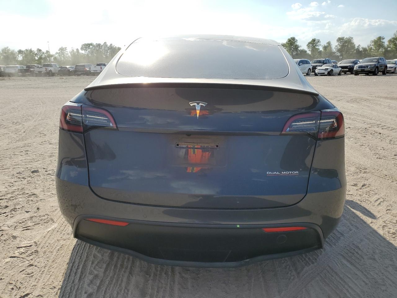 2022 Tesla Model Y VIN: 7SAYGDEF4NF448112 Lot: 72275494