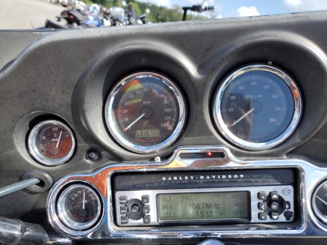 2009 HARLEY-DAVIDSON FLHTCU 