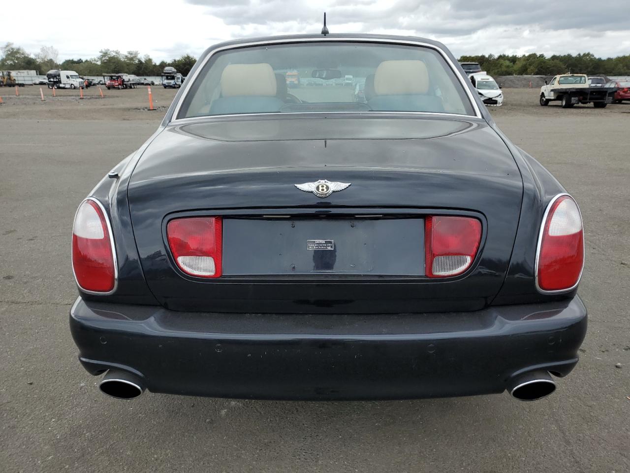 2003 Bentley Arnage T VIN: SCBLF34FX3CX09259 Lot: 71444864