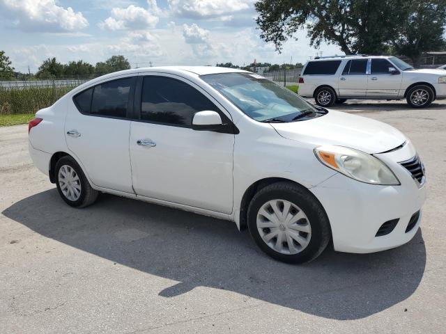  NISSAN VERSA 2012 Білий