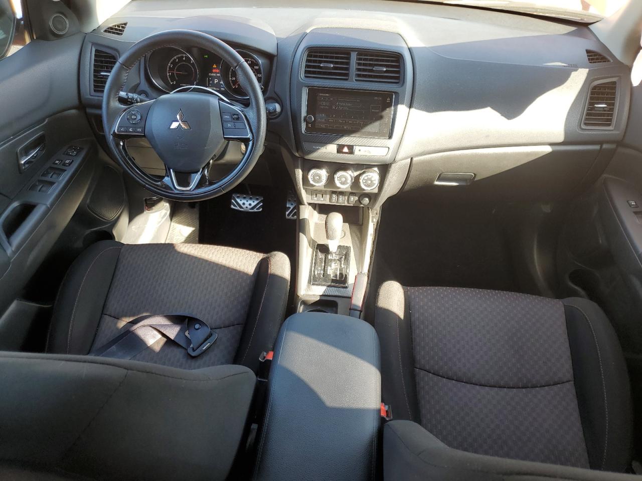 JA4AP3AU8KU014916 2019 Mitsubishi Outlander Sport Es