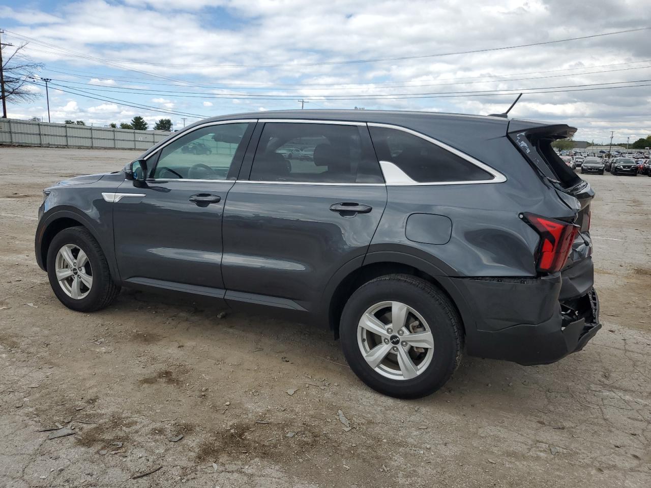 2023 Kia Sorento - Image 2