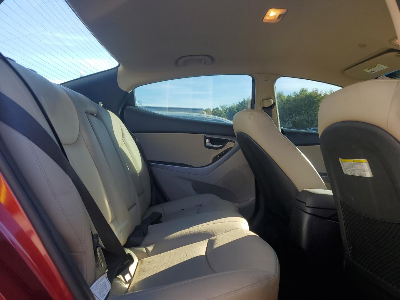 2014 Hyundai Elantra Se VIN: 5NPDH4AE1EH472035 Lot: 70977754