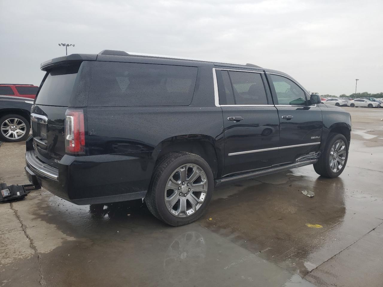 2015 GMC Yukon Xl Denali VIN: 1GKS1JKJ3FR746307 Lot: 70197404