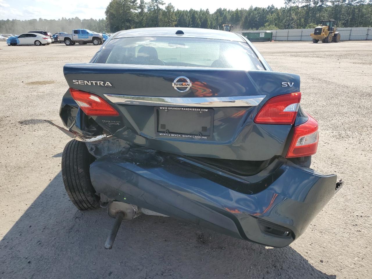 2017 Nissan Sentra - Image 6