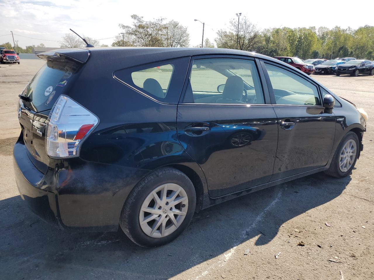 2012 Toyota Prius - Image 3