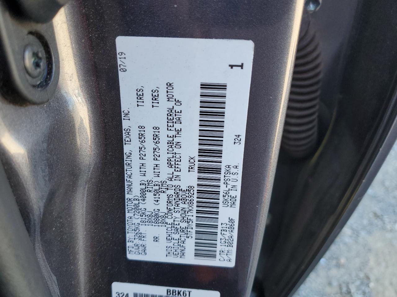 5TFDY5F17KX869258 2019 Toyota Tundra Crewmax Sr5