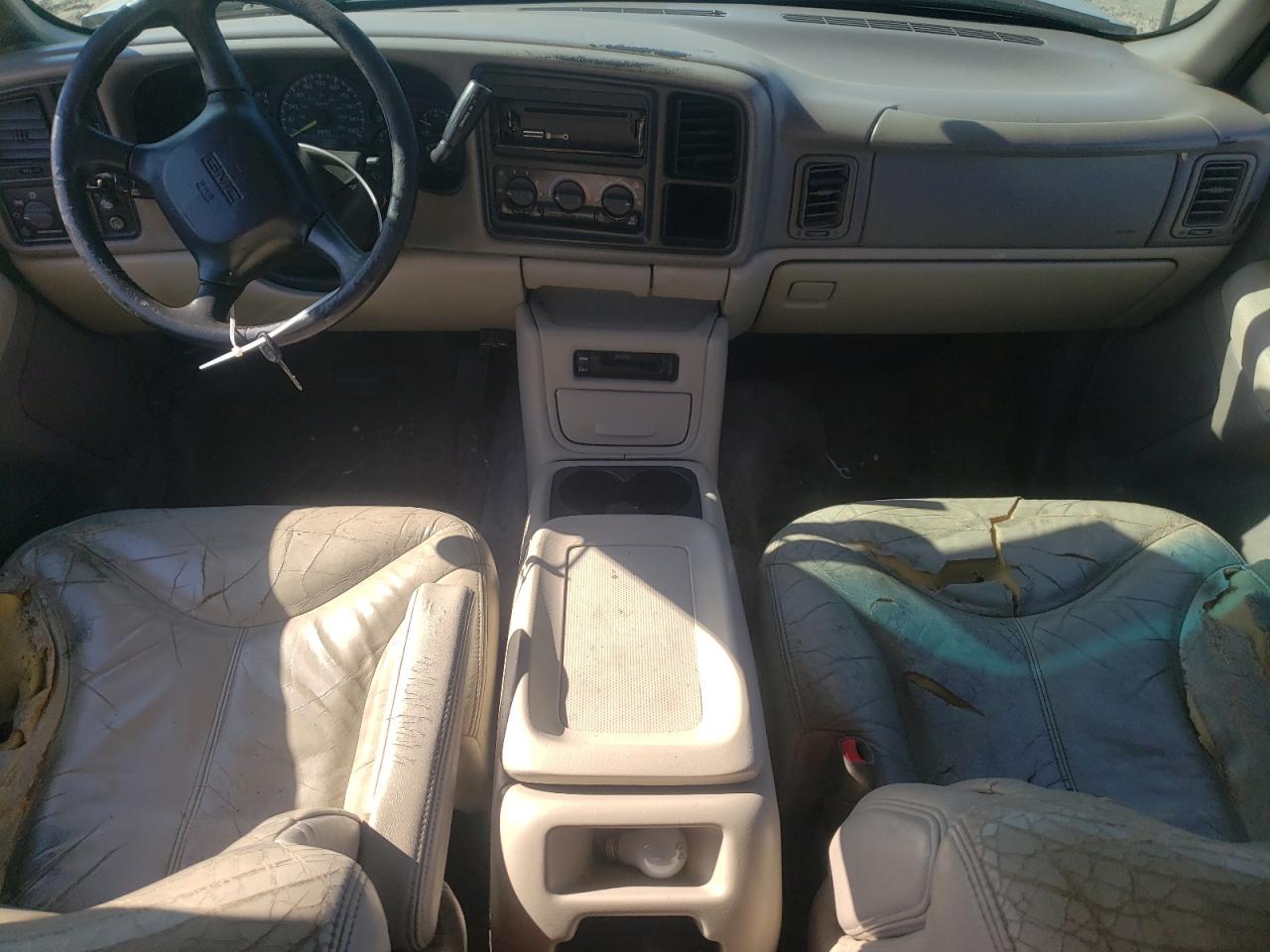 2001 GMC Yukon - Image 8