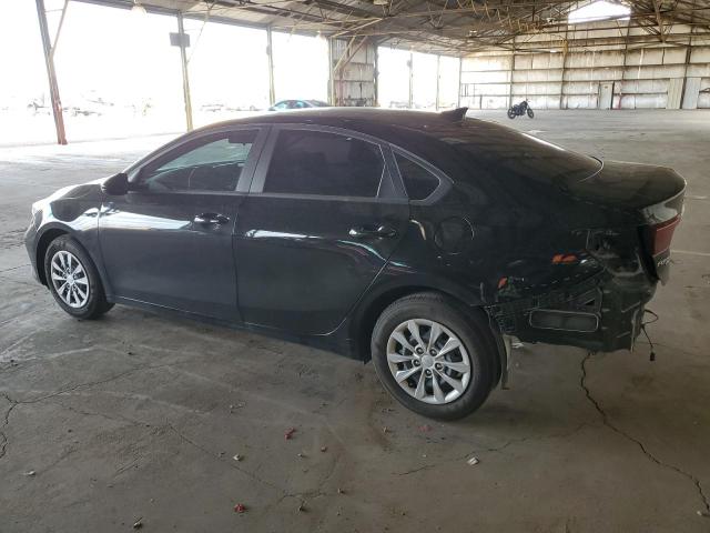 3KPF24AD0PE550801 Kia Forte LX 2