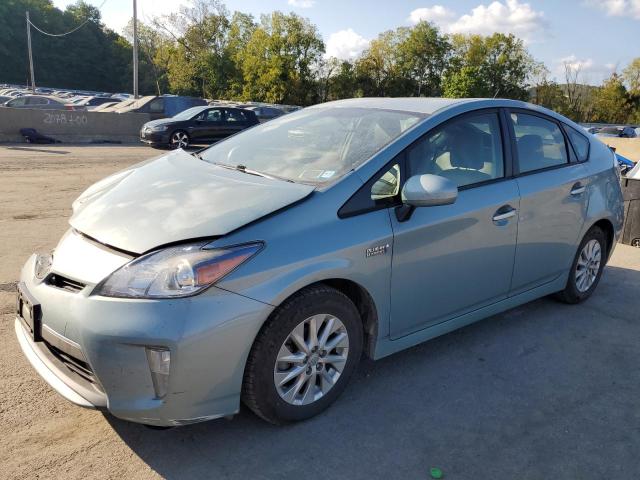 2014 Toyota Prius Plug-In 