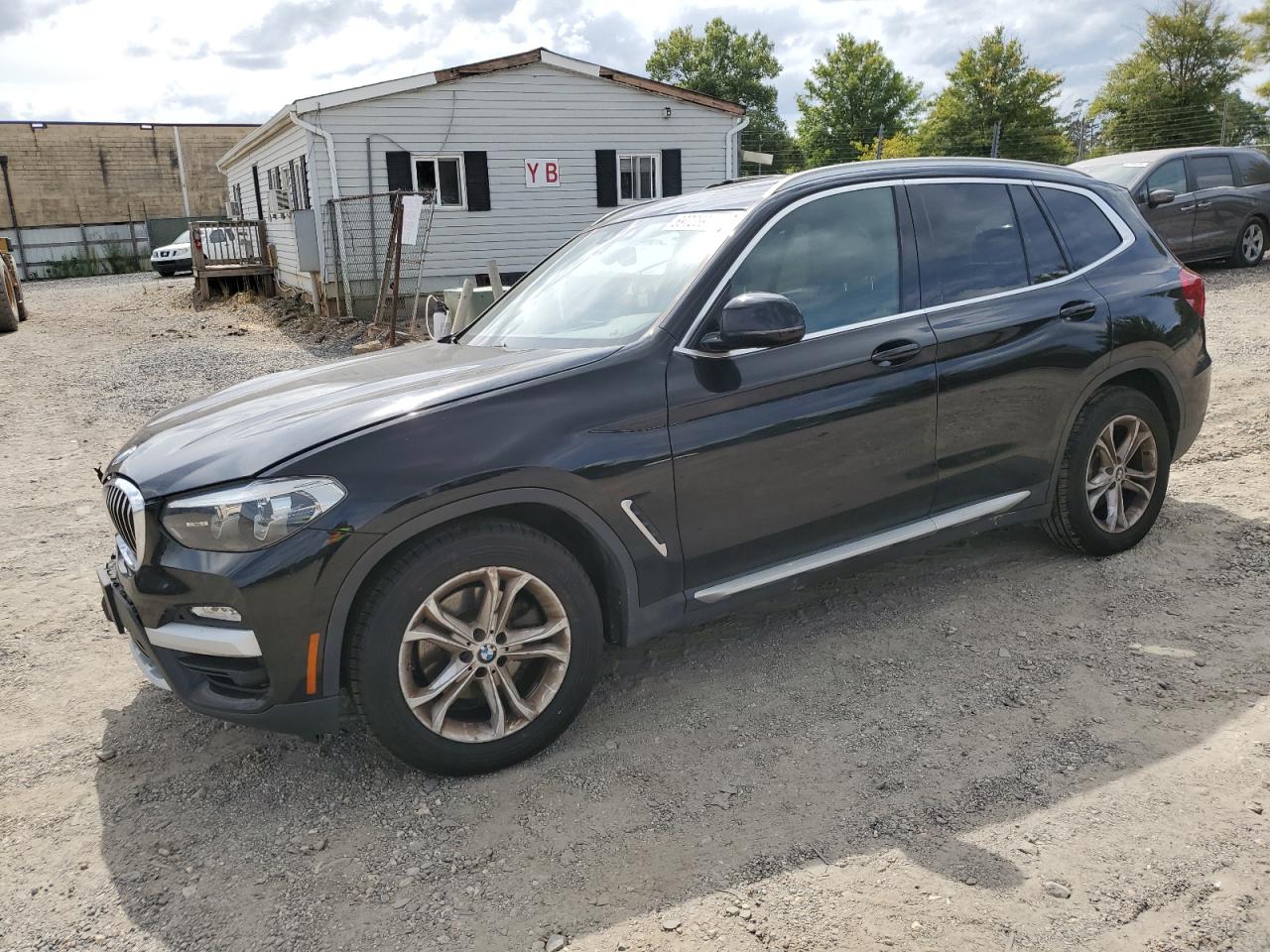 VIN 5UXTR9C59KLD90713 2019 BMW X3 no.1