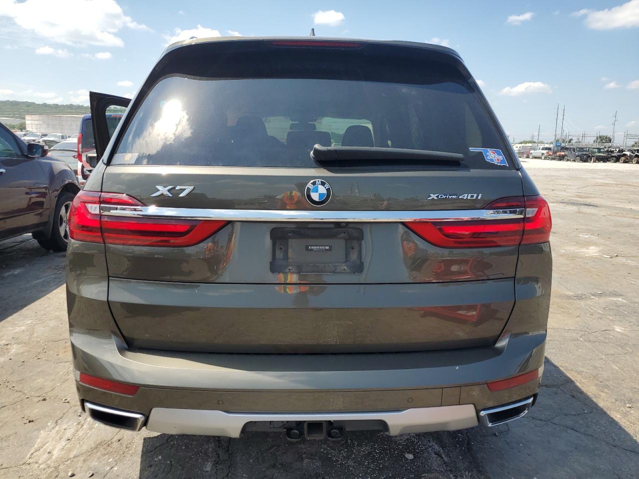 5UXCW2C02L9C21636 2020 BMW X7 xDrive40I