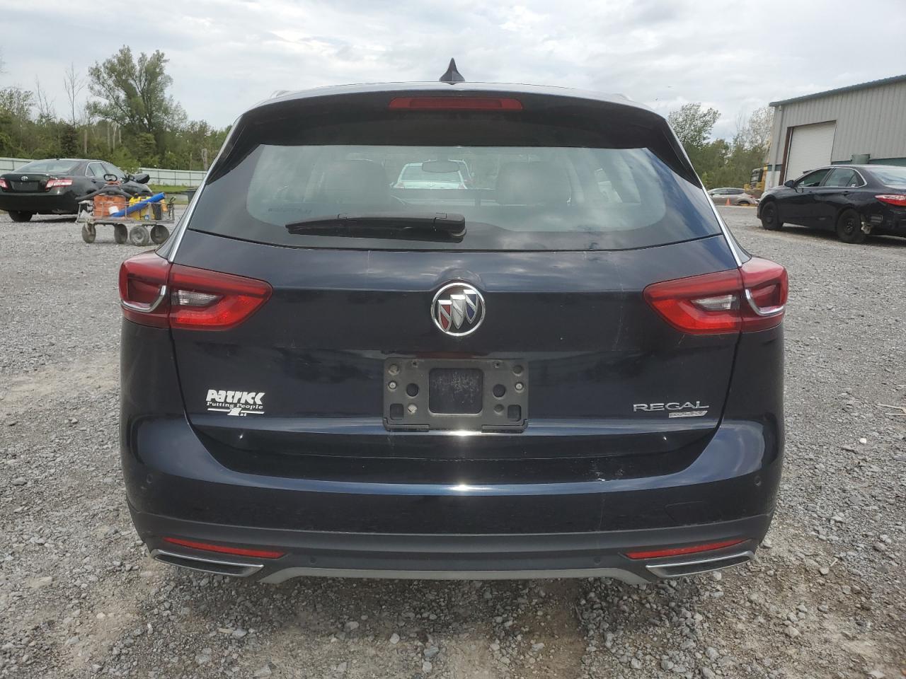 2019 Buick Regal Tourx Essence VIN: W04GV8SX3K1009985 Lot: 70490064