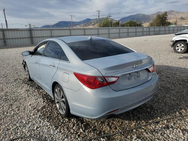  HYUNDAI SONATA 2013 Серебристый