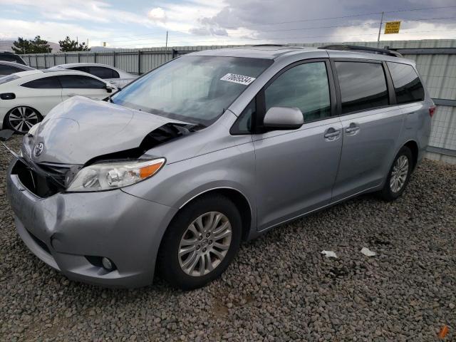 Minivans TOYOTA All Models 2015 Silver