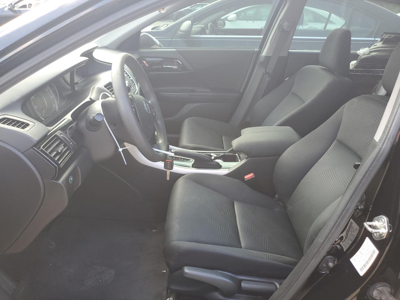 1HGCR2F30GA005141 2016 HONDA ACCORD - Image 1