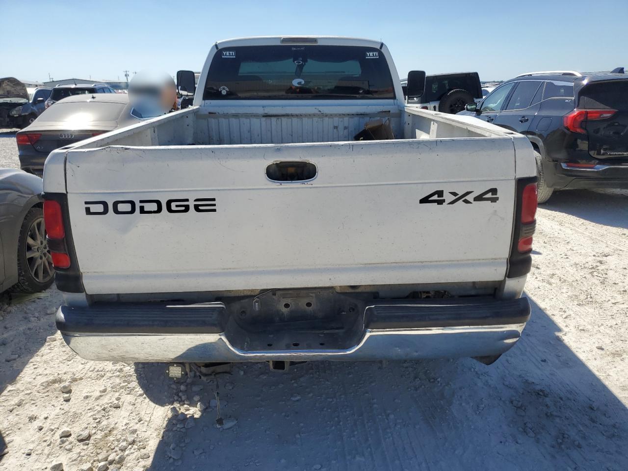 2002 Dodge Ram 2500 VIN: 3B7KF23662M277612 Lot: 72679354