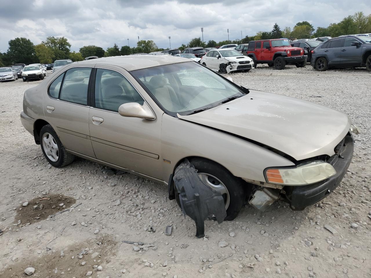 2001 Nissan Altima - Image 4