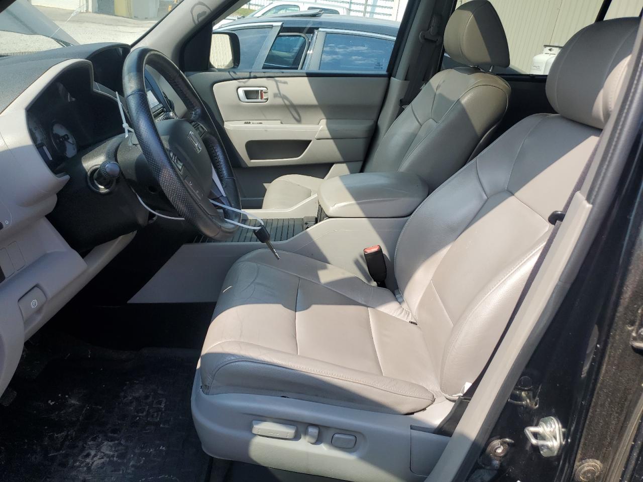 2015 Honda Pilot Touring VIN: 5FNYF4H96FB018122 Lot: 50443954