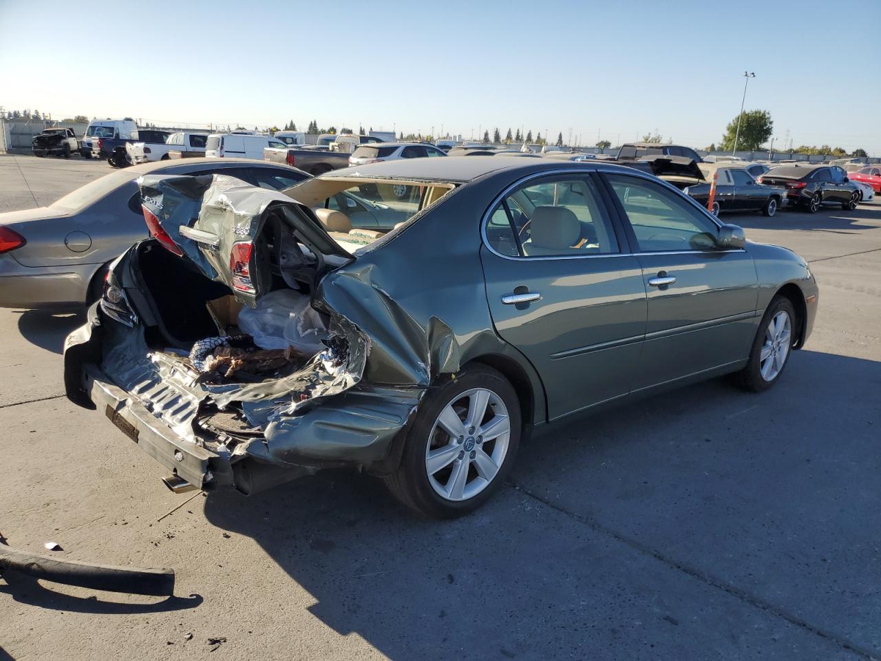 2005 Lexus Es 330 VIN: JTHBA30G555114900 Lot: 72769244