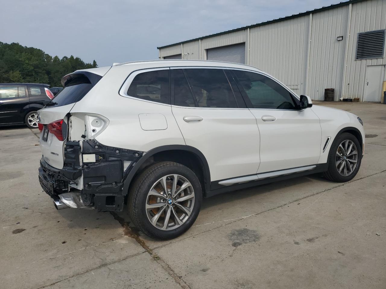 2019 BMW X3 - Image 3