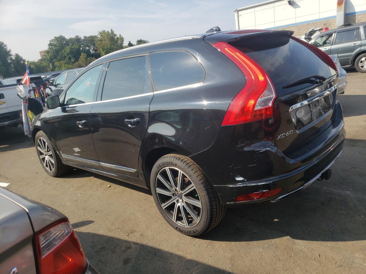 YV449MDK8G2804391 2016 VOLVO XC60 - Image 2