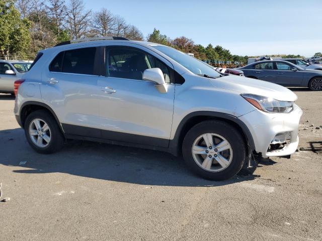  CHEVROLET TRAX 2017 Сріблястий